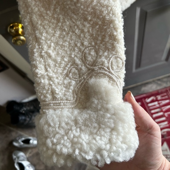 BNWT! Ralph Lauren’s Children’s Winter Coat - Picture 7 of 11